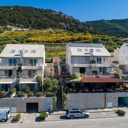 Apartments Villa Azzurra 波尔 外观 照片