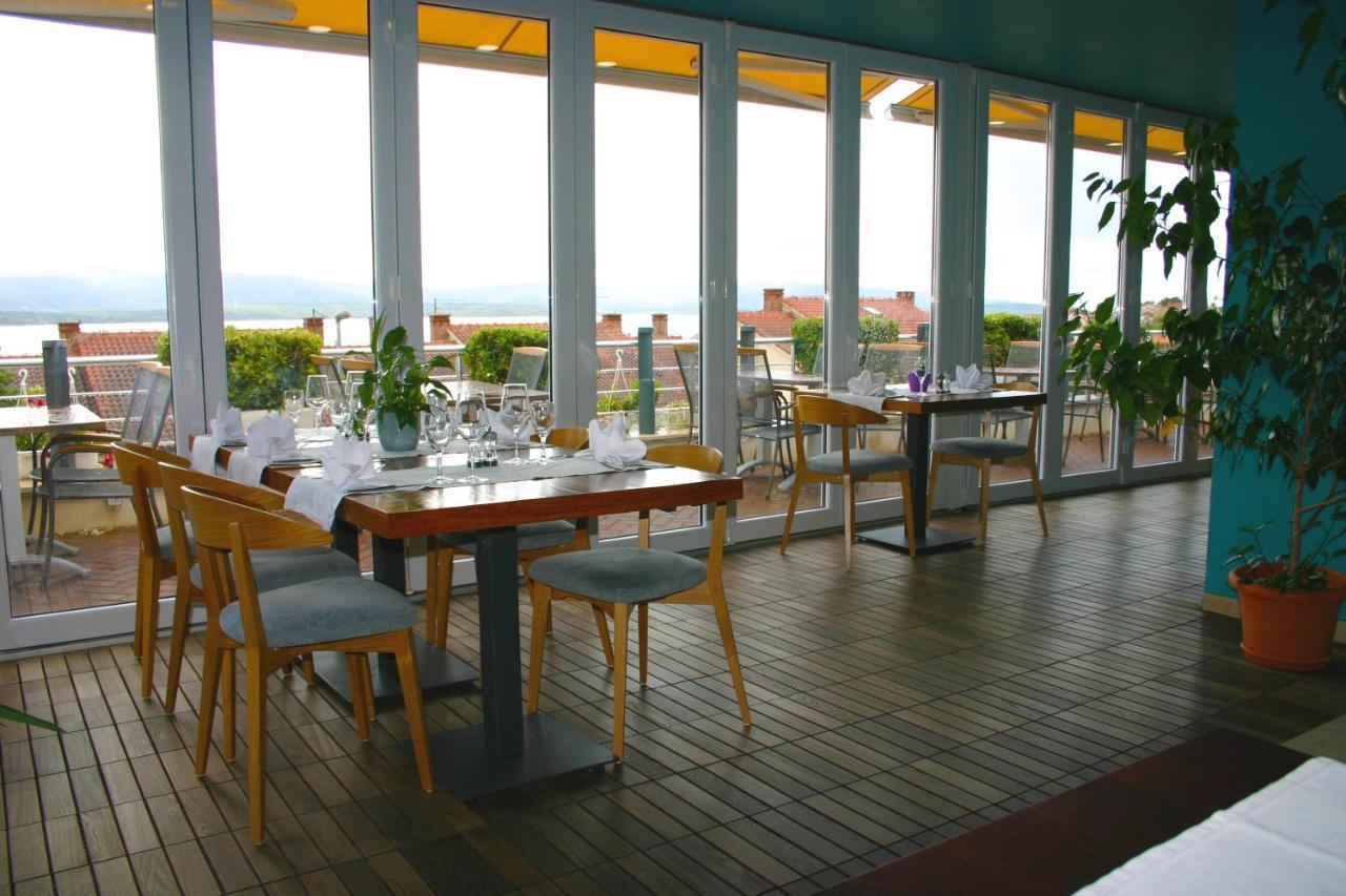 Apartments Villa Azzurra 波尔 外观 照片