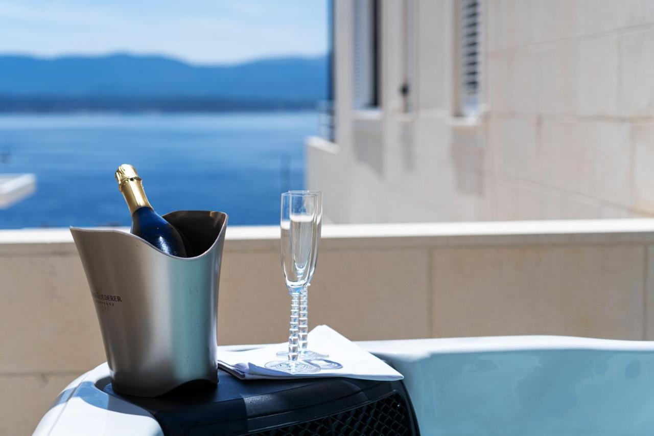 Apartments Villa Azzurra 波尔 外观 照片