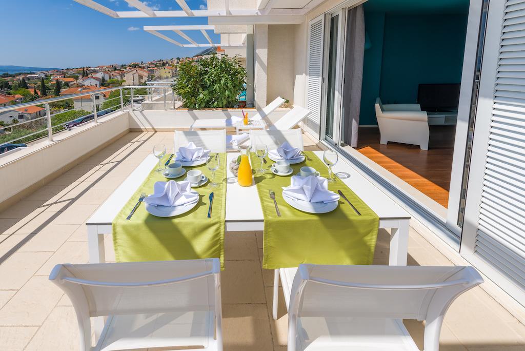 Apartments Villa Azzurra 波尔 外观 照片